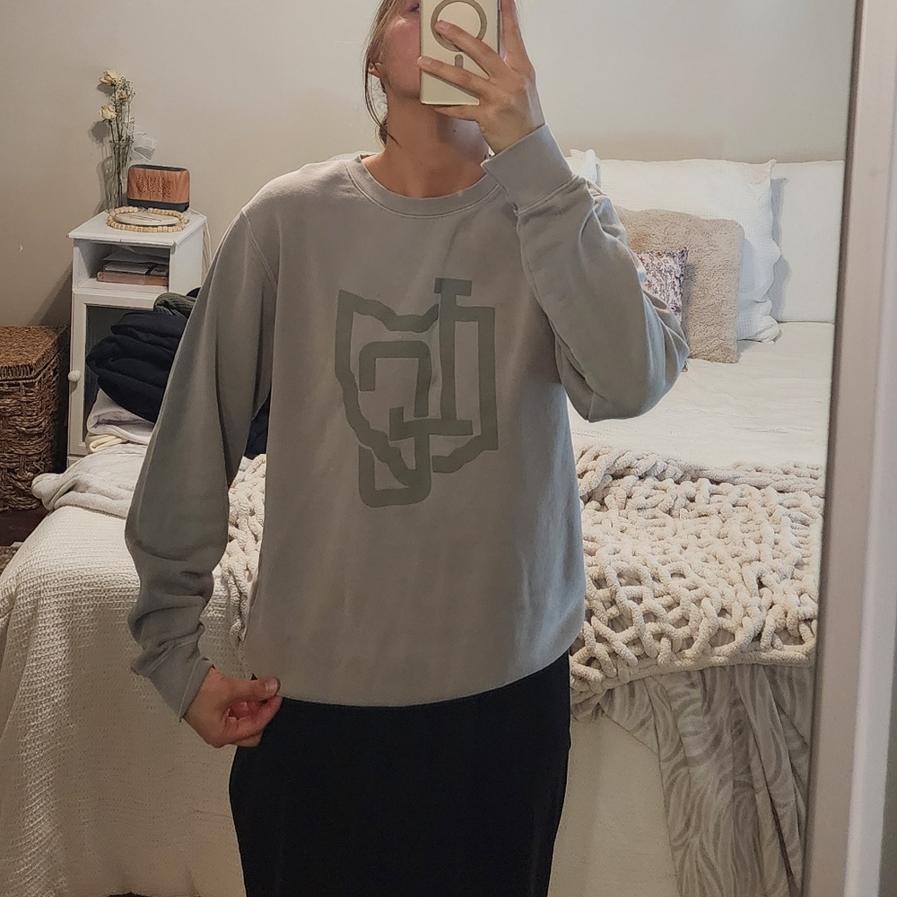 Olive/Khaki Sweatshirt